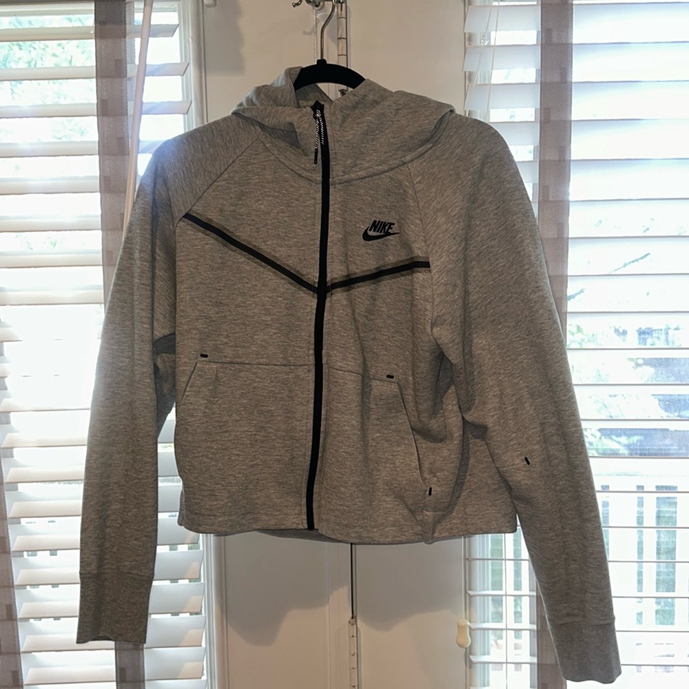 Nike tech sweatsuit